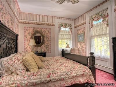 Allegiance Bed And Breakfast Mount Morris Room photo