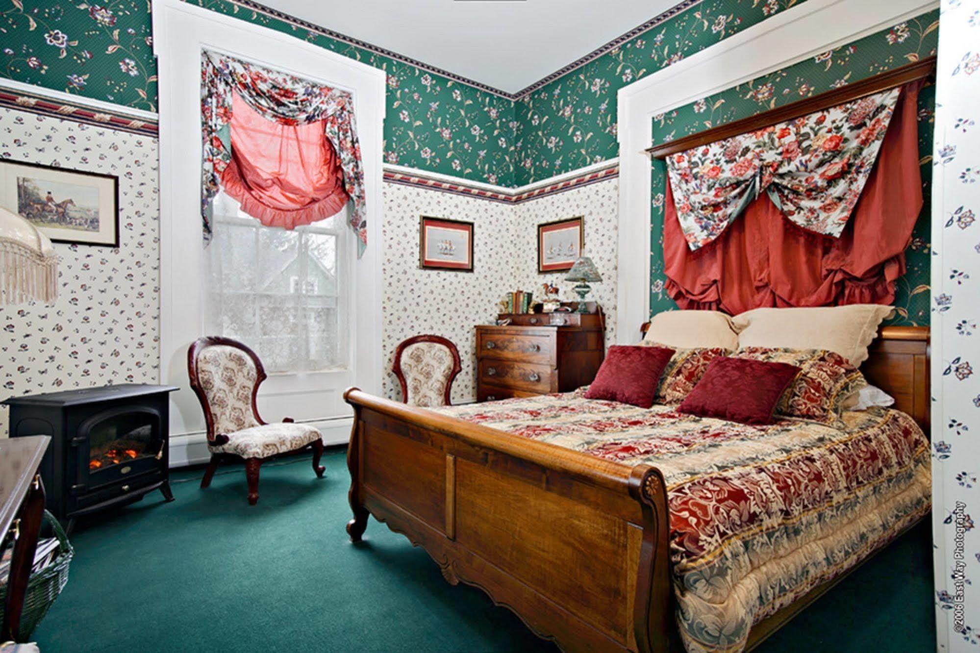 Allegiance Bed And Breakfast Mount Morris Exterior photo